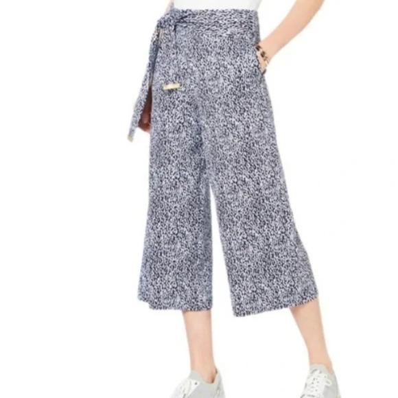 Michael Kors Women’s Wide Leg Cropped Dress Pants Navy with design-Sash belt 2X - Picture 2 of 11